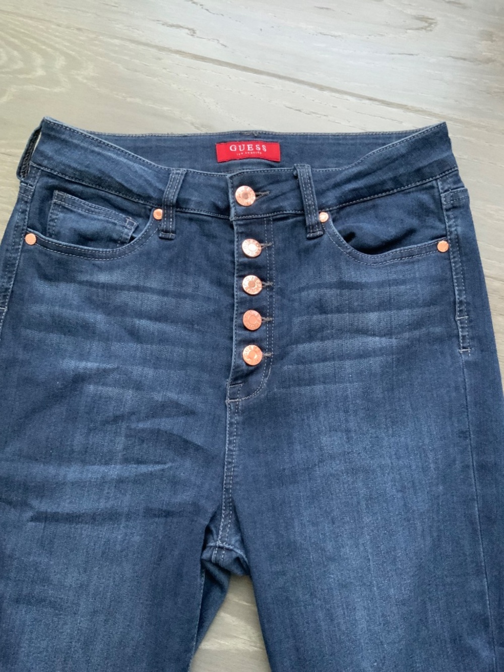 GUESS- High Rise Jeans- Size US 28 - Picture 2 of 6